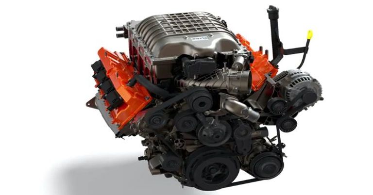 محرك Supercharged 6.2-Liter Hemi V8  ضمن الأفضل جاء محرك بي إم دبليو  S63
