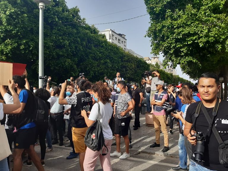 جانب من المسيرة الاحتجاجية بوسط تونس