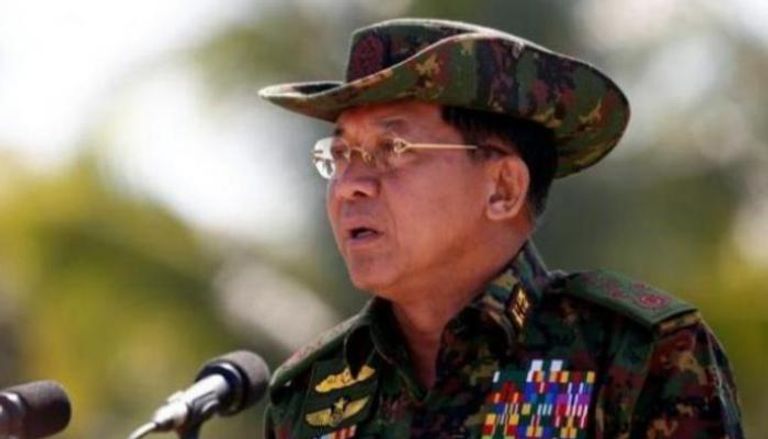 مين أونج هالينغ قائد جيش ميانمار والرئيس الجديد للبلاد