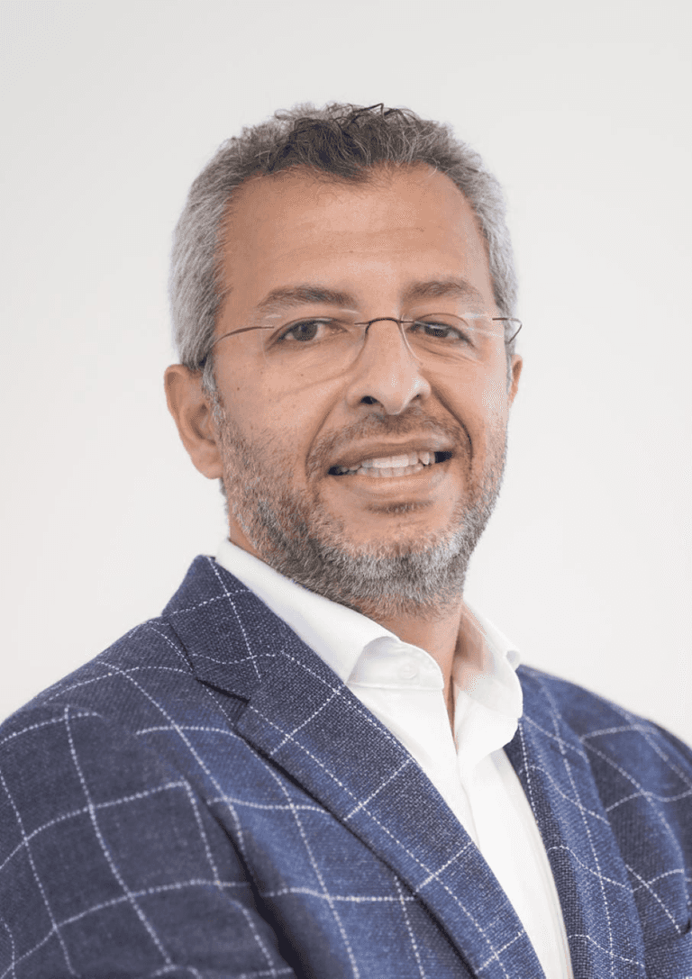 الدكتور أحمد مصطفى، مدير شركة "أمجن" لدول الخليج العربية