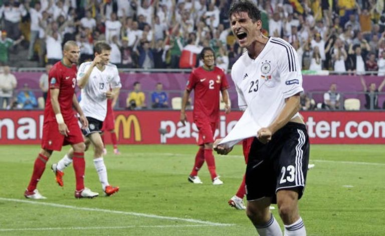 ألمانيا ضد البرتغال في "يورو 2012" إيطاليا سقطت في يورو 2008 ضد الهولنديين