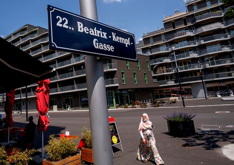  حي زيشتاد في فيينا من تصميم سيدات 