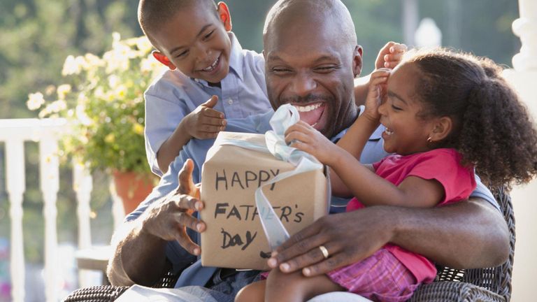 هدايا عيد الأب 