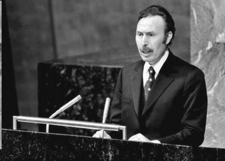 الرئيس الجزائري الراحل هواري بومدين