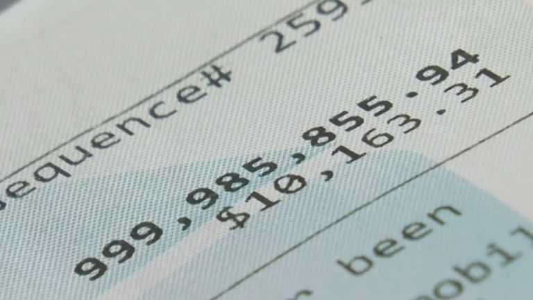 السيدة جوليا يونكوفسكي