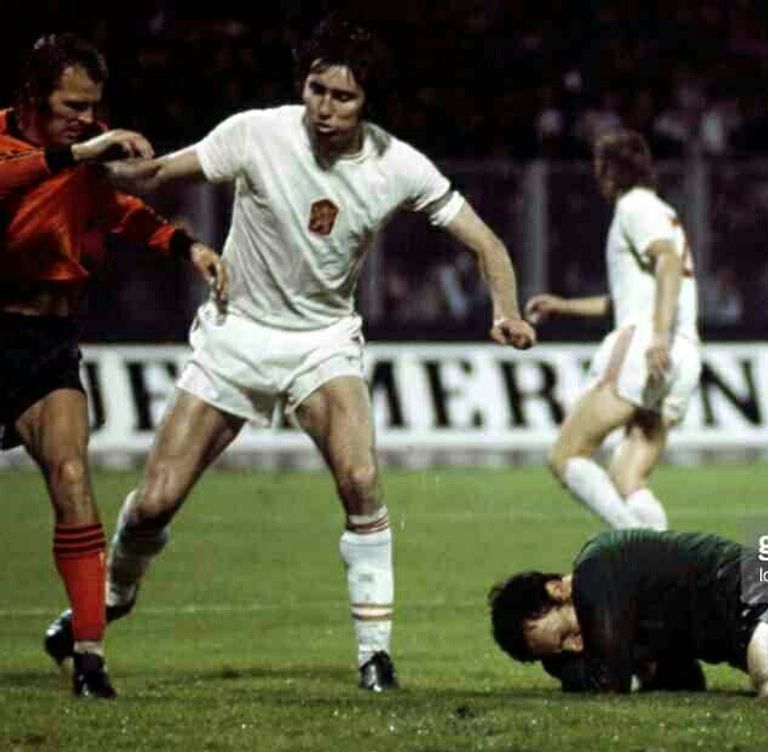 هولندا ضد تشيكوسلوفاكيا عام 1976