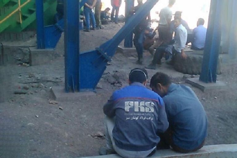 استمرار إضرابات العمال في إيران مع اتساع رقعتها في مدن أخرى