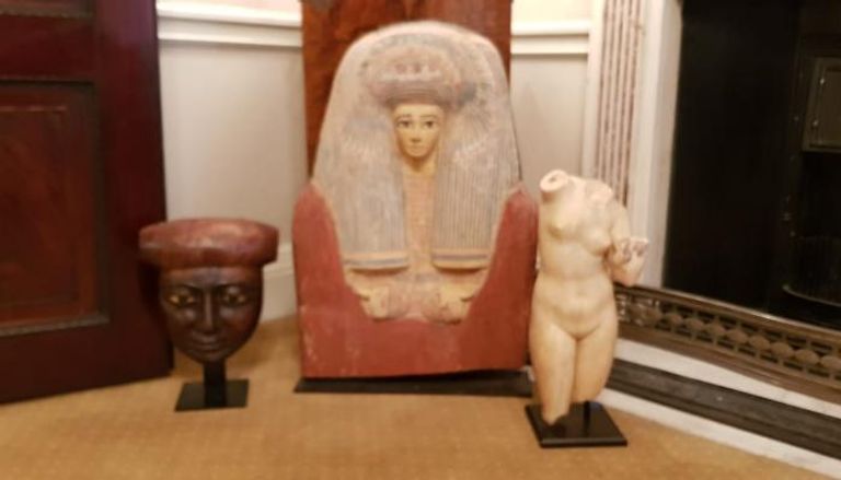 مصر تسترد 3 قطع أثرية قبل بيعها في لندن 