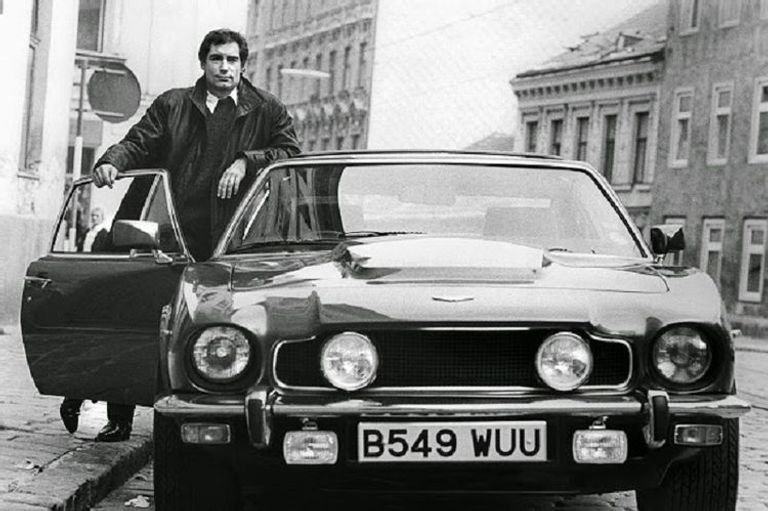 طراز Aston Martin V8 Vantage طراز Aston Martin Vanquish