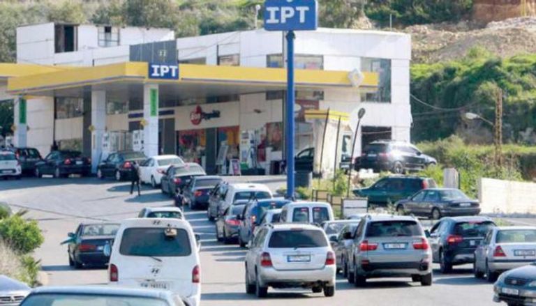 لبنان يواجه أزمة وقود