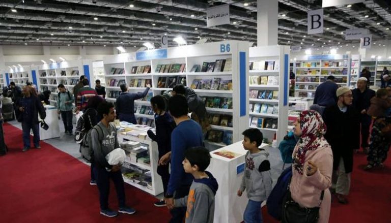 زوار معرض القاهرة الدولي للكتاب في نسخة سابقة