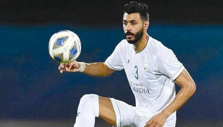 محمد آل فتيل لاعب الأهلي السعودي