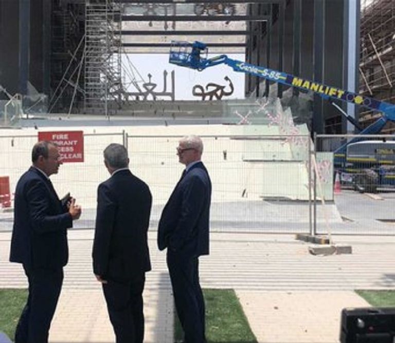 وزير الخارجية الإسرائيلي يزور جناح بلاده في إكسبو دبي