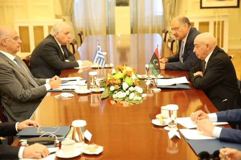 جانب من لقاء صالح وزير الخارجية اليوناني - مجلس النواب الليبي