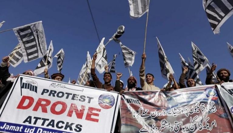 احتجاجات على هجمات الدرون الأمريكية في باكستان - فورين بوليسي