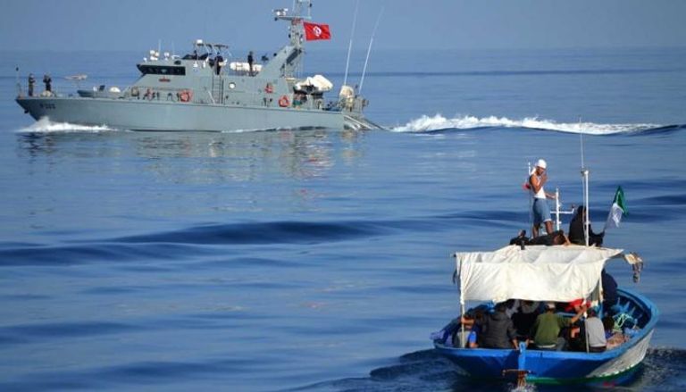 عشرات المهاجرين غير الشرعيين تم إنقاذهم من الغرق قبالة سواحل تونس - أرشيفية