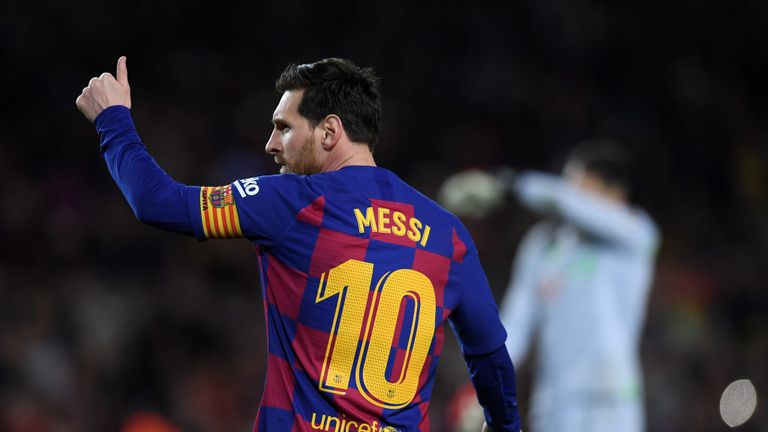 عقد ليونيل ميسي مع برشلونة الأرجنتيني ليونيل ميسي نجم برشلونة الإسباني