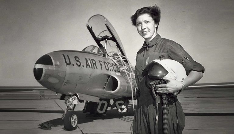 الطيارة الأمريكية والي فانك