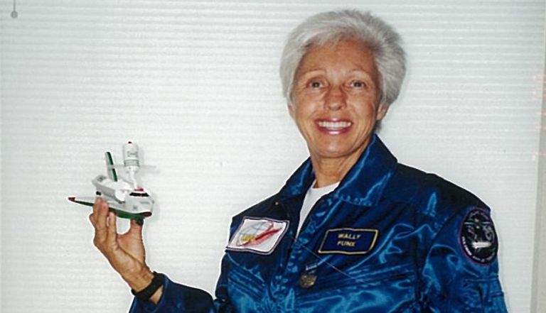 الطيارة الأمريكية والي فانك