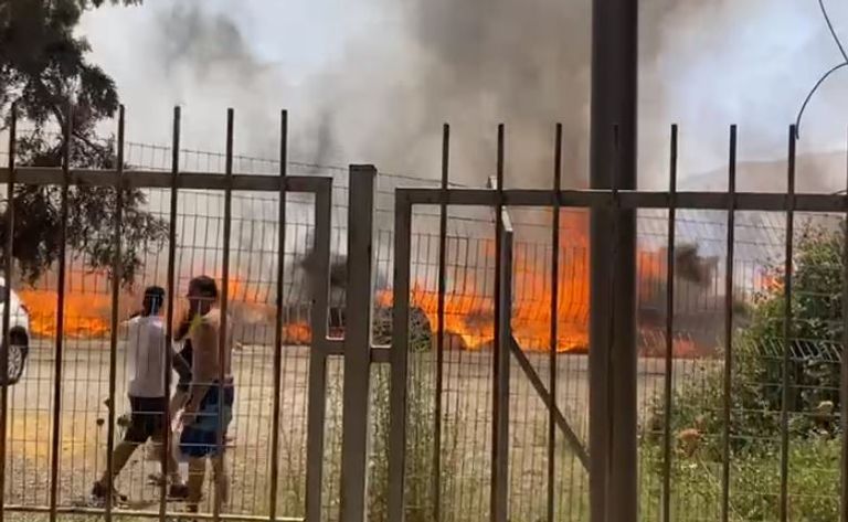 جانب من الحريق