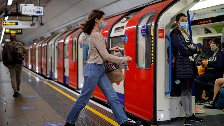 بريطانيا تترقب "يوم الحرية"