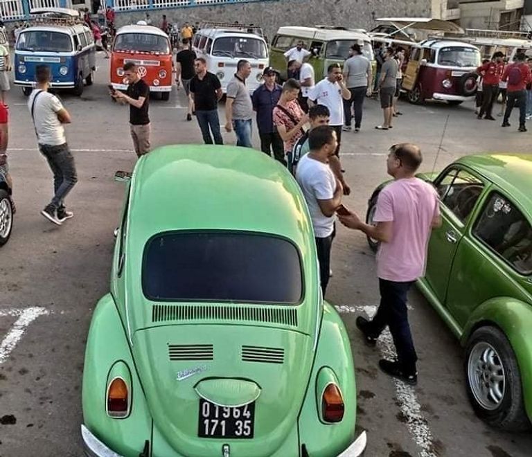 معرض للسيارات القديمة بمدينة بومرداس الجزائرية معرض للسيارات القديمة بمدينة بومرداس الجزائرية