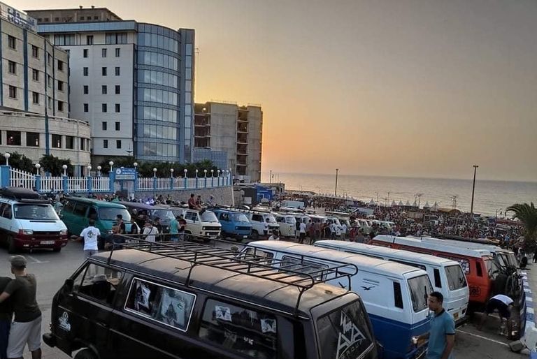 معرض للسيارات القديمة بمدينة بومرداس الجزائرية معرض للسيارات القديمة بمدينة بومرداس الجزائرية