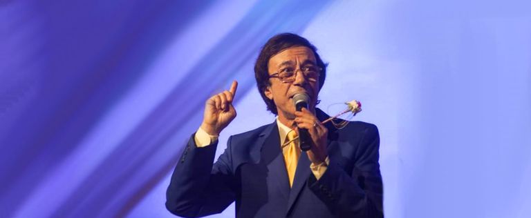 الفنان التونسي عدنان الشواشي