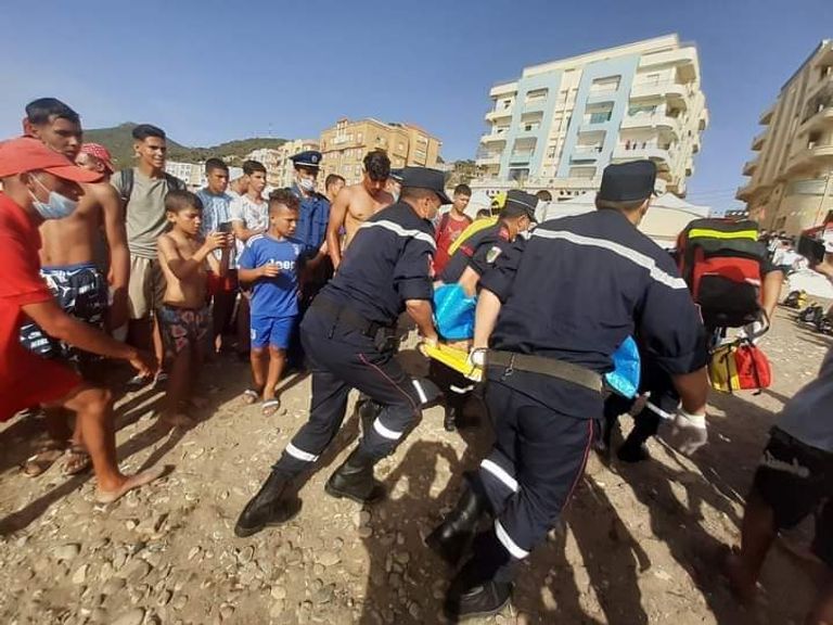 تسمم جماعي بشاطئ جزائري بسبب غاز سام أحد المصابين بالغاز السام في الجزائر