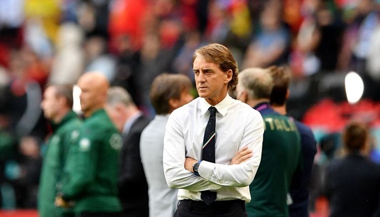 روبرتو مانشيني مدرب منتخب إيطاليا ضد إسبانيا في نصف نهائي يورو 2020