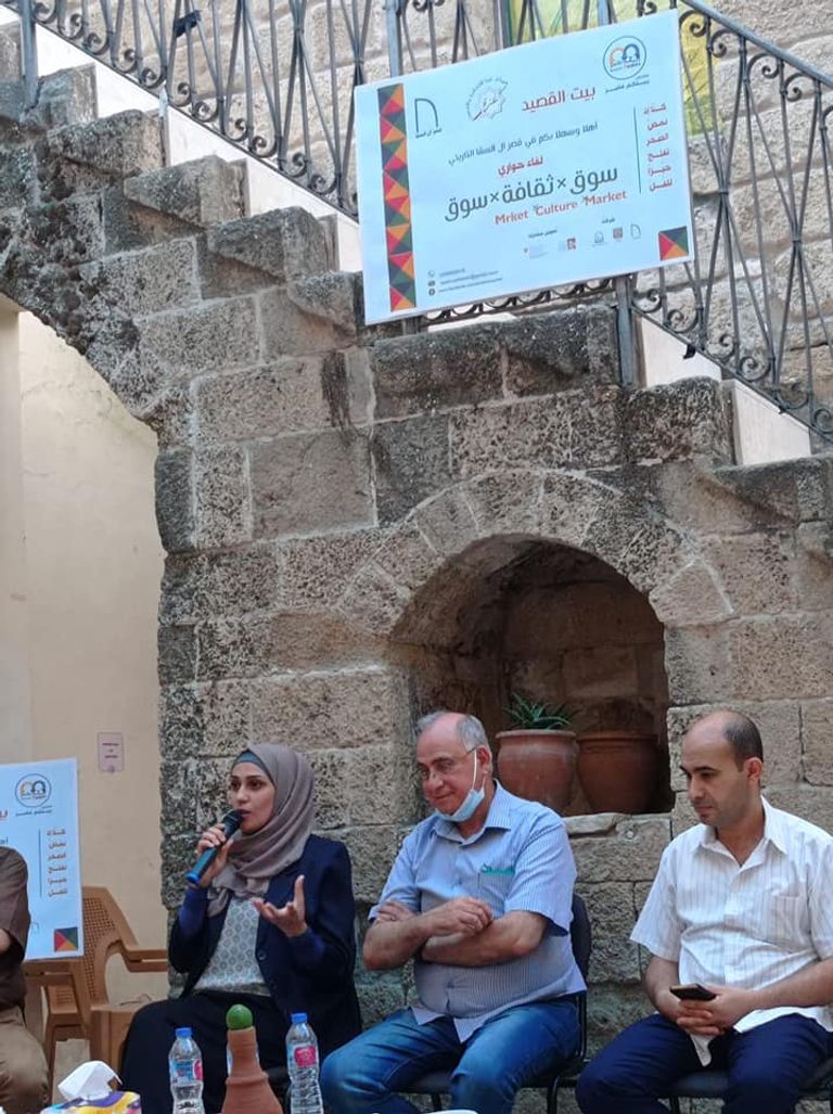 جانب من لقاء ثقافة سوق