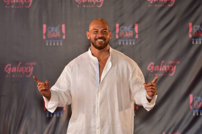 الفنان كريم عبدالعزيز