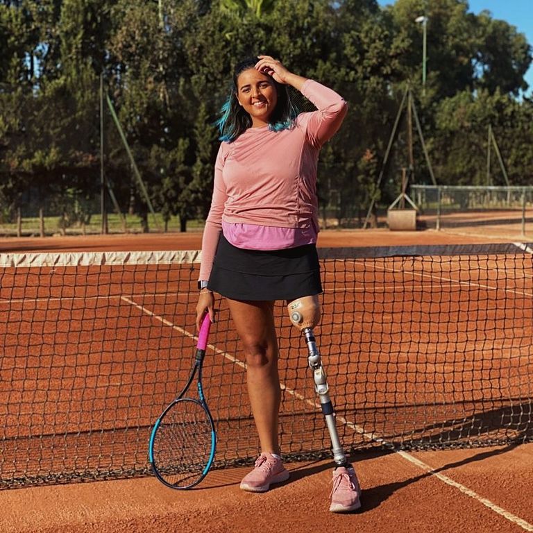 البطلة المغربية نجوى عوان البطلة المغربية نجوى عوان