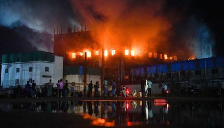 حريق في مصنع أغذية ببنجلاديش