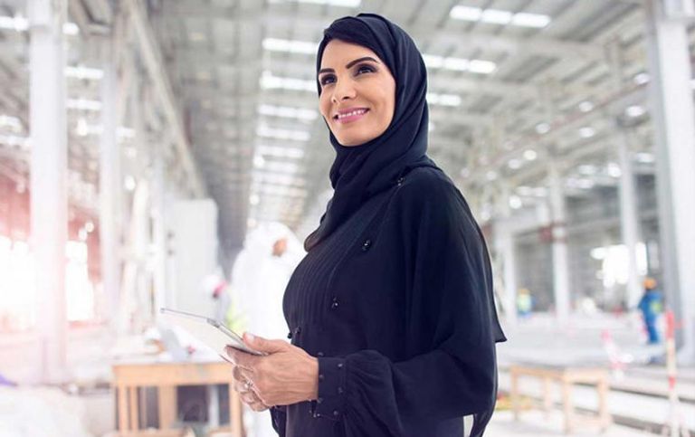 الإمارات الأولى عربيا في تمثيل المرأة في المناصب العليا