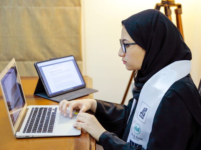 الإمارات تسعى لتطوير رأس المال البشري