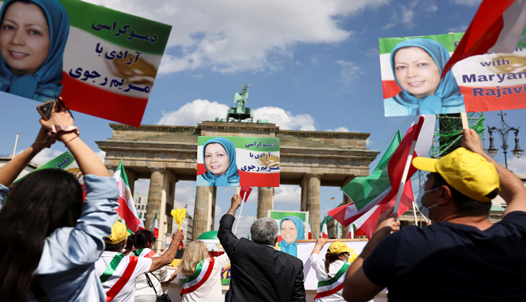 جانب من مظاهرات المعارضة الإيرانية في ألمانيا