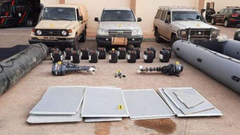 جانب من المضبوطات