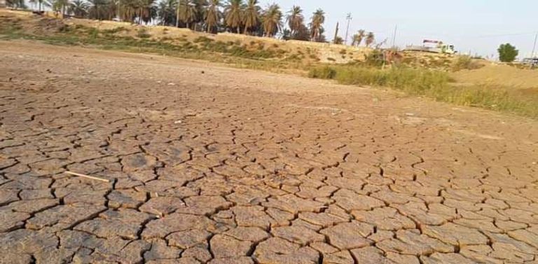 انحسار نهر ديالي بعد موجة جفاف