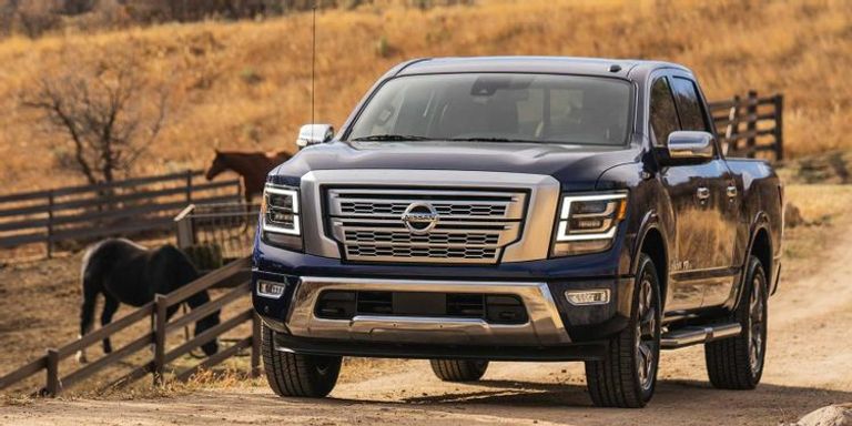 شاحنة Titan Platinum Reserve شاحنة فورد F-150 Limited