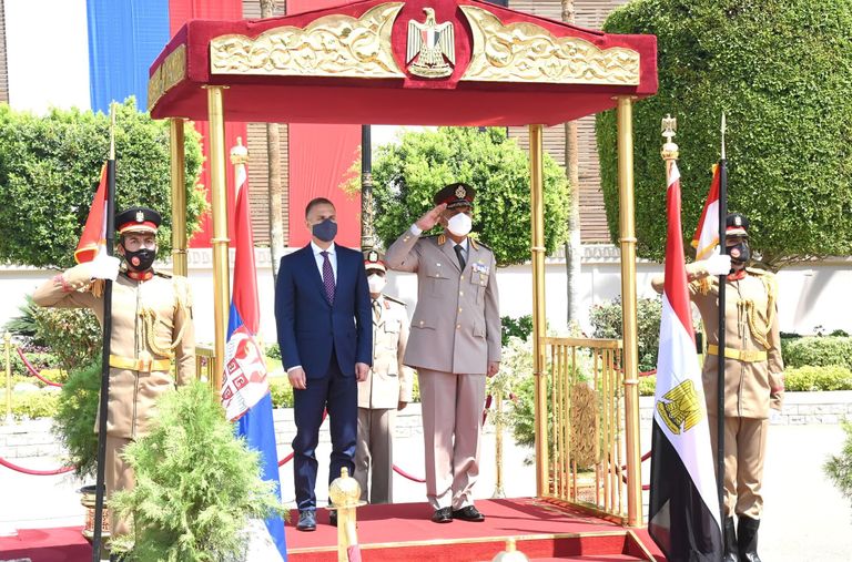 مصر وصربيا توقعان بروتوكول تعاون عسكري