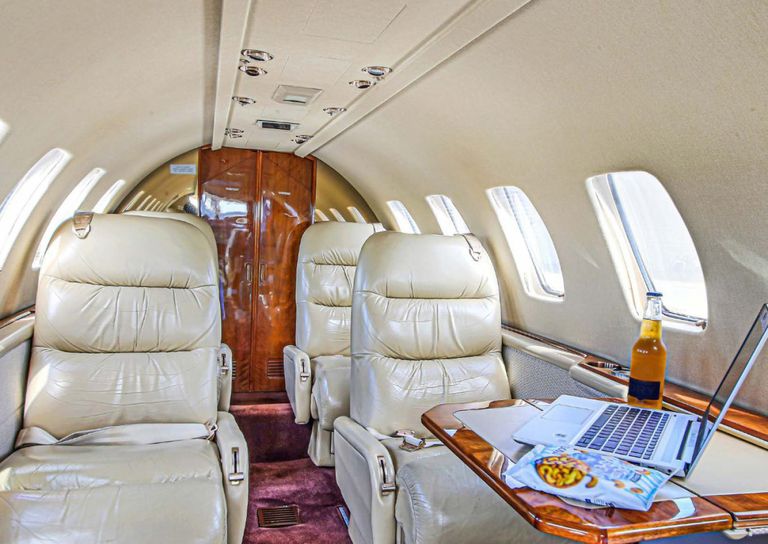 طائرة سيرخيو راموس سيرجيو راموس وعائلته وطائرته الخاصة