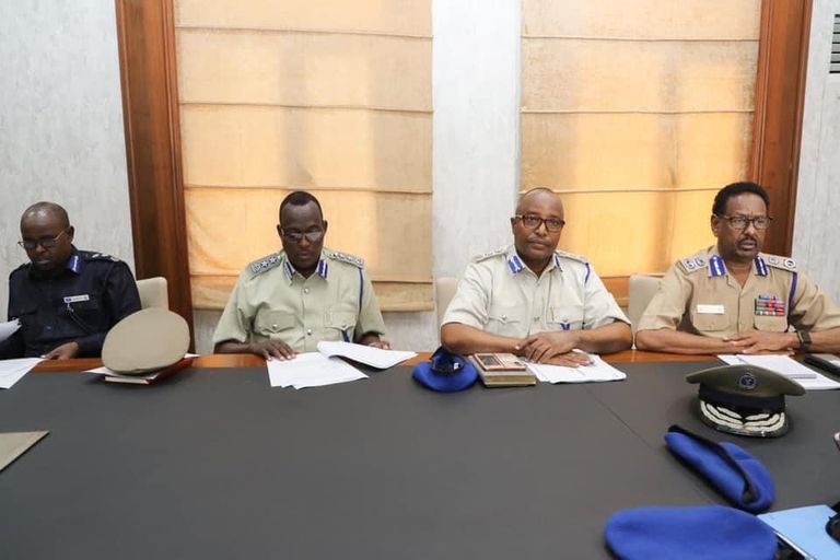 رئيس الوزراء الصومالي خلال اجتماع أمني