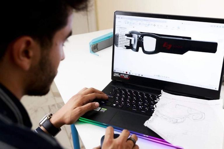 الطالب المصري عمر عبدالسلام