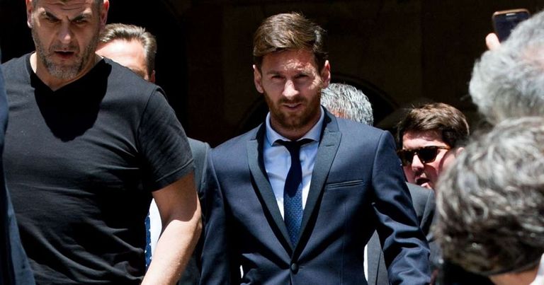 ليونيل ميسي قائد منتخب الأرجنتين وفريق برشلونة ليونيل ميسي قائد منتخب الأرجنتين وفريق برشلونة