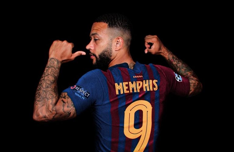 ممفيس ديباي لاعب برشلونة الجديد