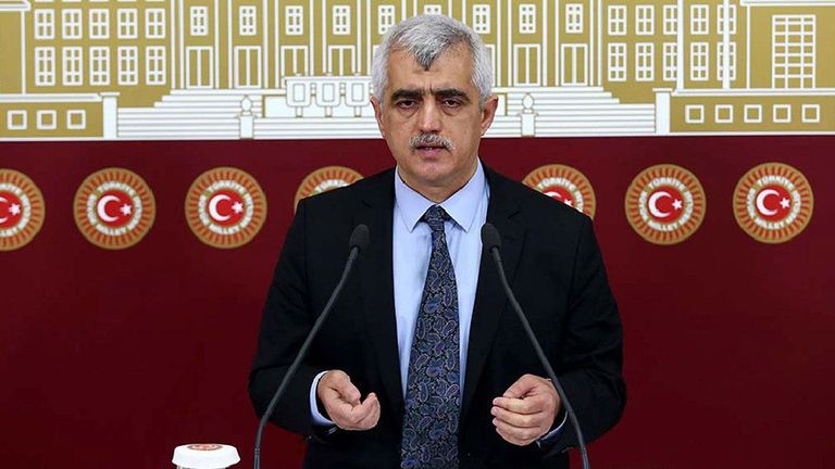 دولت باهتشه لي زعيم حزب