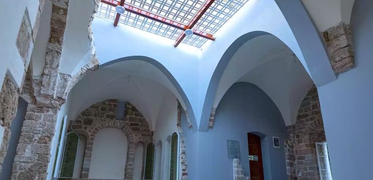 جانب من قصر الغصين