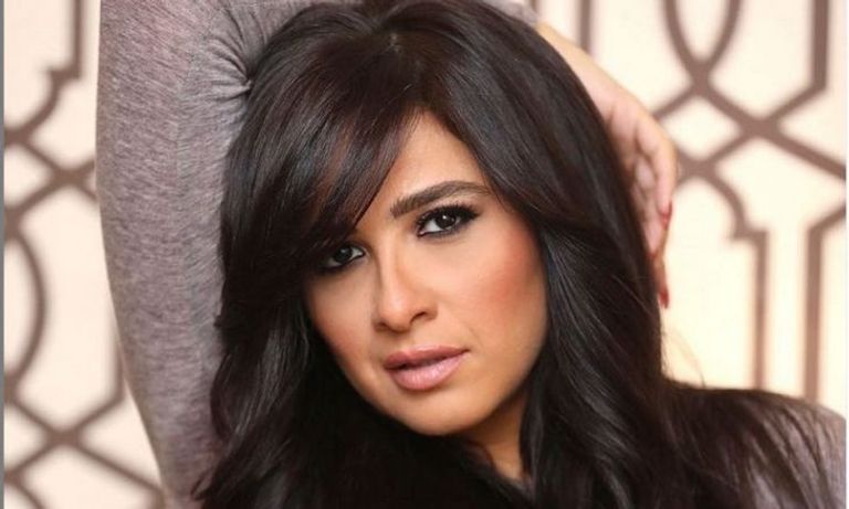 ياسمين عبدالعزيز