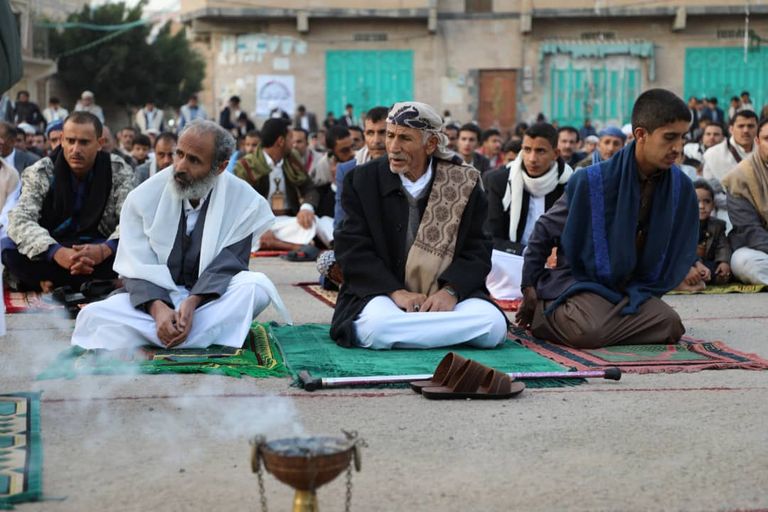 أطفال اليمن ينتظرون العيد للخروج إلى المتنزهات